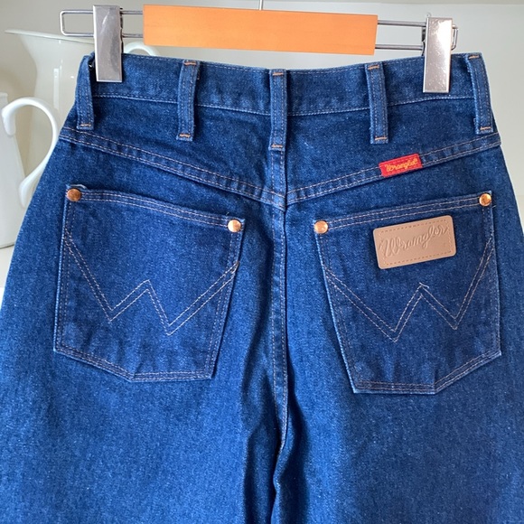 Vintage 80’s WRANGLER High Waist Jeans Size 7/8 x 32 Blue Denim. - Picture 15 of 15